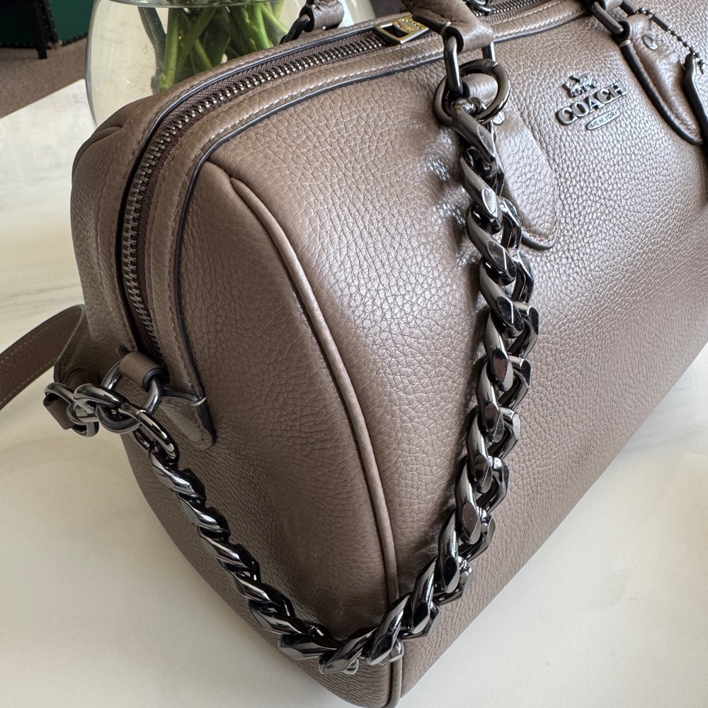 Bag chain